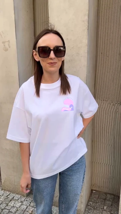 MW234B Koszulka na dzień mamy - cool mom's club.jpeg