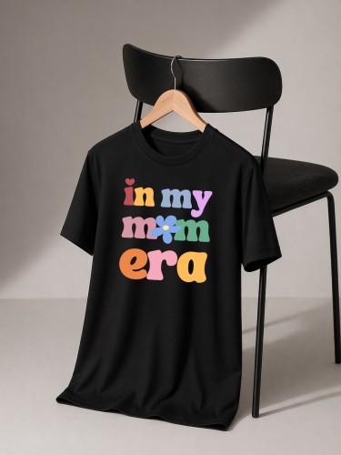 MW238B Koszulka dla mamy - "in my mom era".jpeg